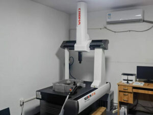 High precision CMM coordinate measuring machine for die casting quality inspection